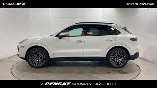 2023 Porsche Cayenne Platinum Edition