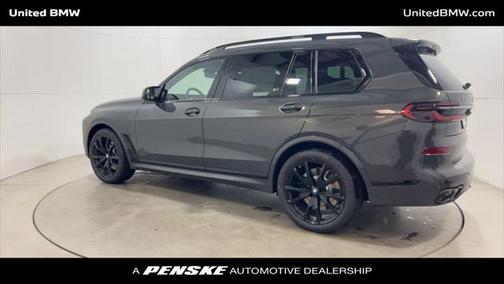 2026 BMW X7 M60i
