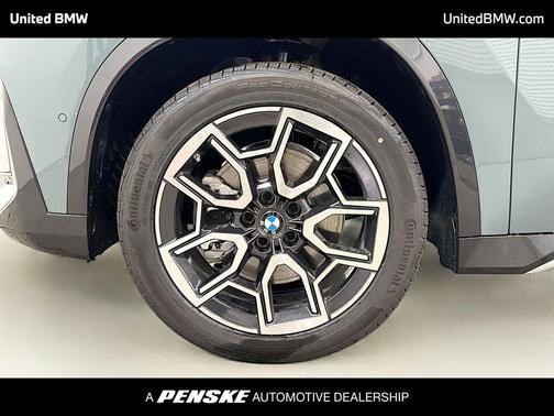 Cape York Green Metallic 2026 BMW X1 xDrive28i