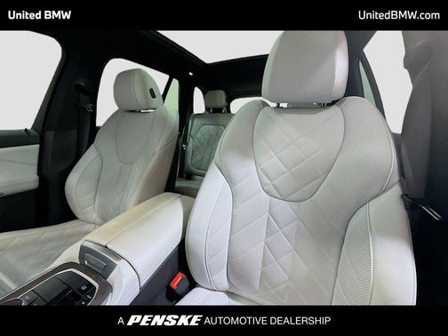 Carbon Black Metallic 2023 BMW X5 xDrive40i
