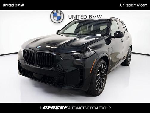 Black Sapphire Metallic 2026 BMW X5 PHEV xDrive50e