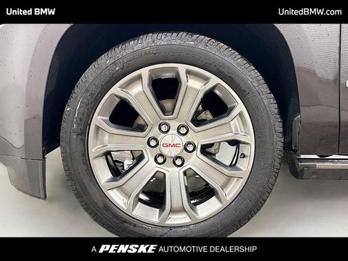 2017 GMC Yukon XL Denali