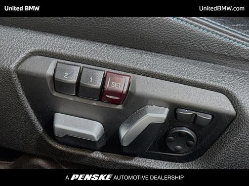 Black Sapphire Metallic 2018 BMW M2 Base