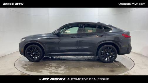 2022 BMW X4 xDrive30i