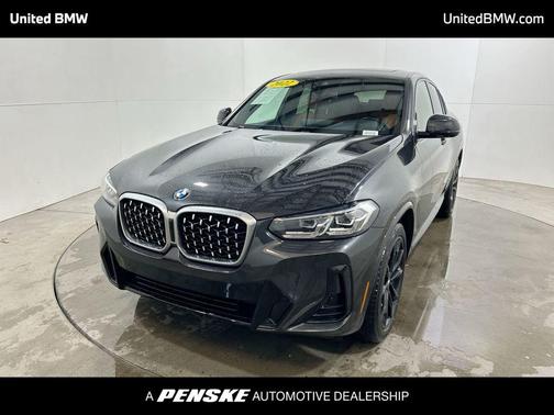 2022 BMW X4 xDrive30i