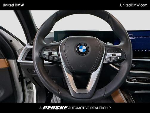 Alpine White 2024 BMW X5 sDrive40i