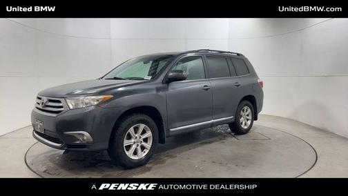 2011 Toyota Highlander SE