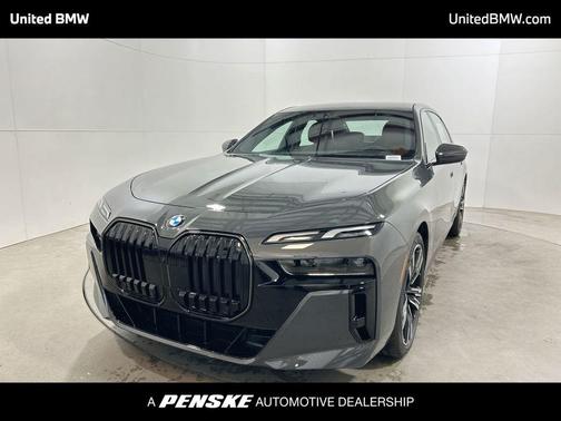 2026 BMW 740 i