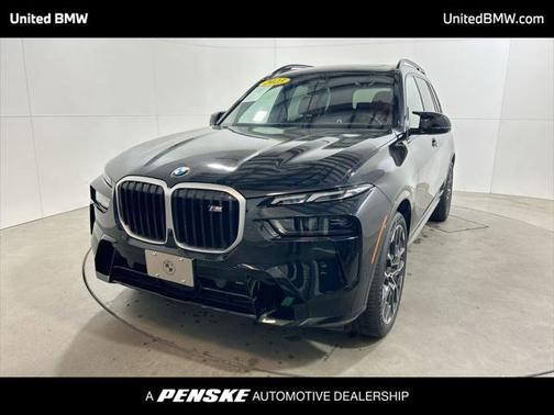 2023 BMW X7 M60i