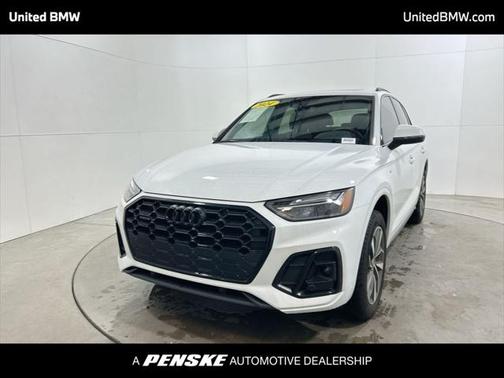 2024 Audi Q5 45 S line Premium