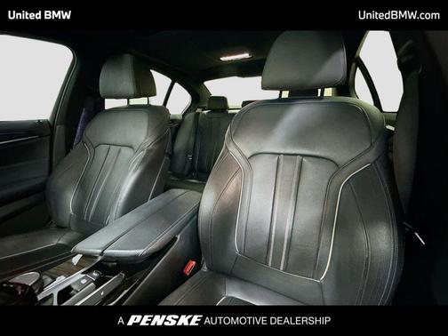 Jet Black 2020 BMW 530 530i