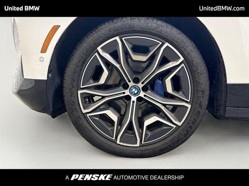 Alpine White 2024 BMW iX xDrive50