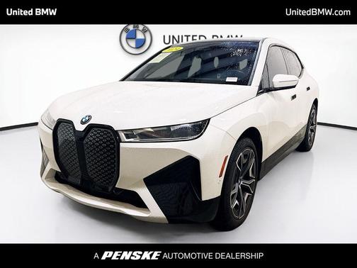 Alpine White 2024 BMW iX xDrive50