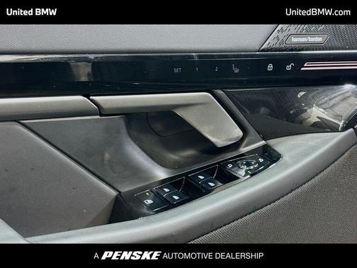 Black Sapphire 2026 BMW 530 530i