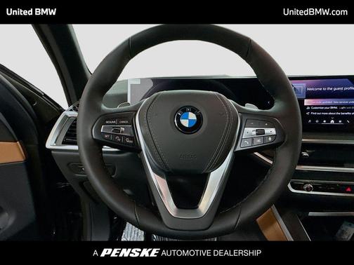 Manhattan Green Metallic 2026 BMW X5 sDrive40i