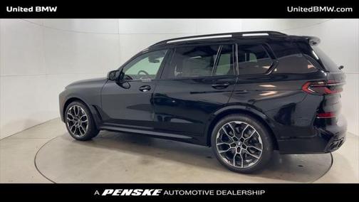 2026 BMW X7 M60i