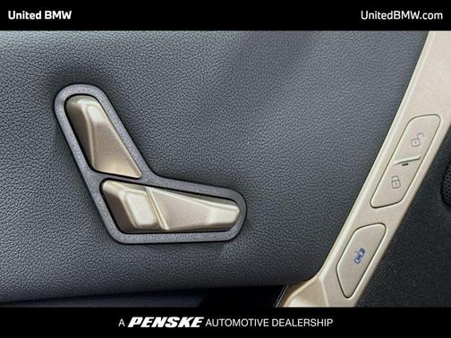 Black Sapphire Metallic 2026 BMW iX xDrive60