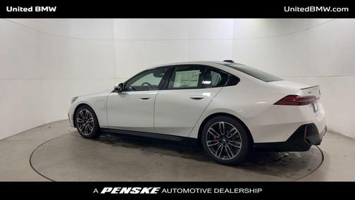 2026 BMW 550e xDrive