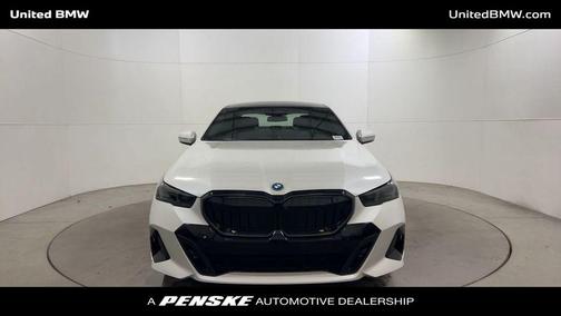 2026 BMW 550e xDrive