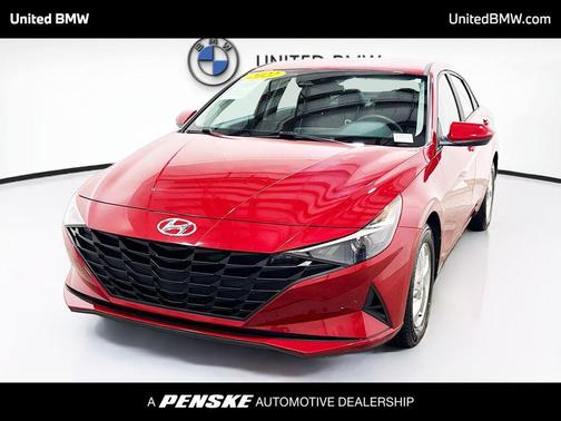 Scarlet Red Pearl 2022 Hyundai ELANTRA SE
