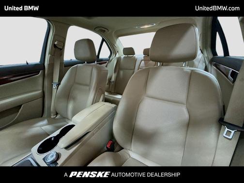 2011 Mercedes-Benz C-Class Luxury