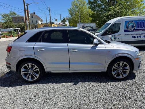 Silver 2016 Audi Q3 2.0T Prestige
