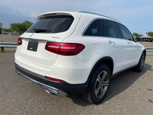 2019 Mercedes-Benz GLC 300 4MATIC