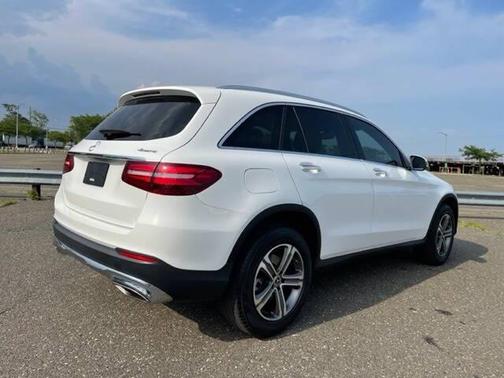 2019 Mercedes-Benz GLC 300 4MATIC