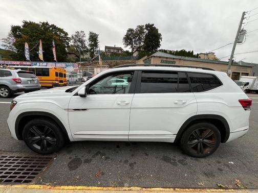 2021 Volkswagen Atlas 3.6L SE w/Technology