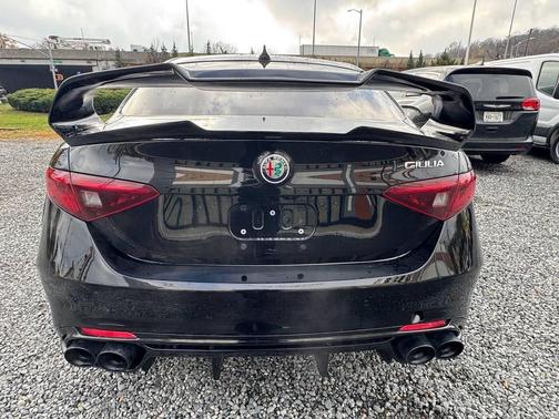 2020 Alfa Romeo Giulia Sport