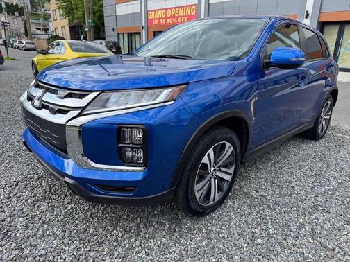 Blue 2024 Mitsubishi Outlander Sport SE