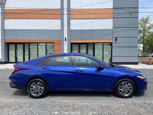 Blue 2024 Hyundai ELANTRA SEL