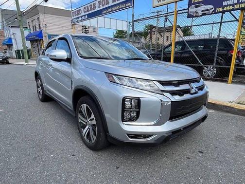 2023 Mitsubishi Outlander Sport SE