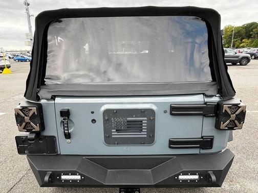 Gray 2014 Jeep Wrangler Sport