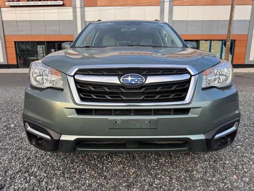 Green 2017 Subaru Forester 2.5i Premium