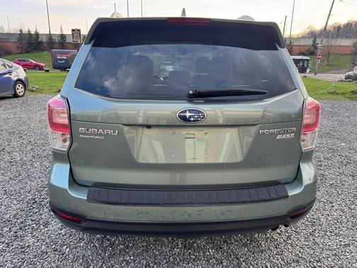 Green 2017 Subaru Forester 2.5i Premium