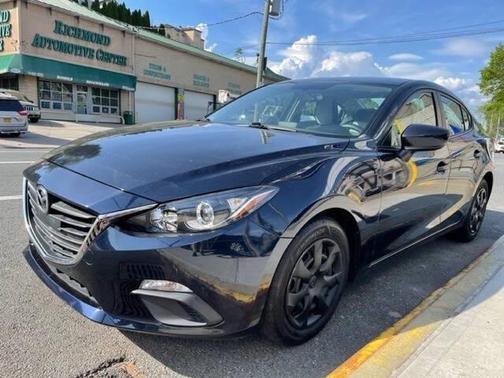 2015 Mazda Mazda3 i Sport