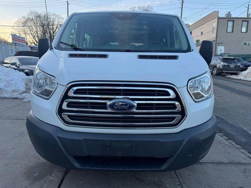 2017 Ford Transit-250 Base