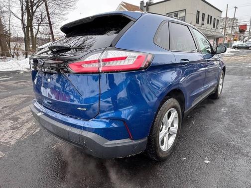 2023 Ford Edge SE