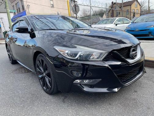2017 Nissan Maxima 3.5 SR