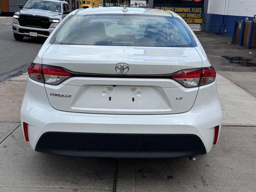 White 2024 Toyota Corolla LE