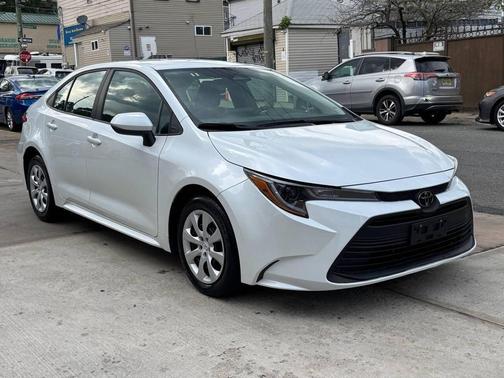 White 2024 Toyota Corolla LE