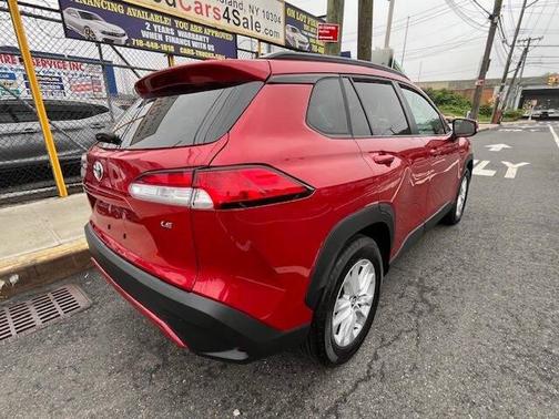 2024 Toyota Corolla Cross LE