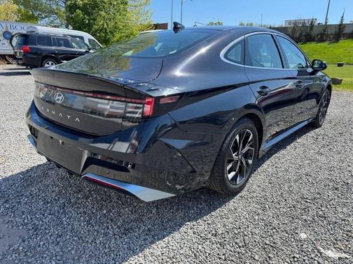 Black 2024 Hyundai SONATA SEL
