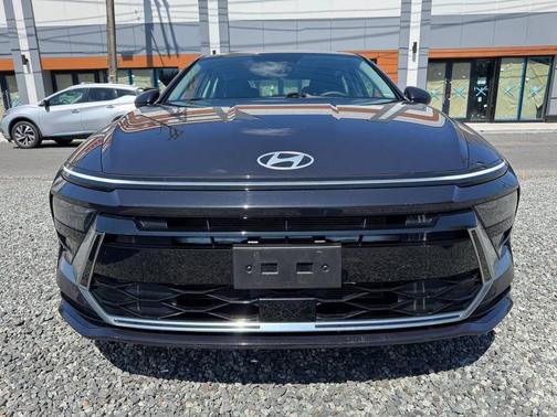Black 2024 Hyundai SONATA SEL