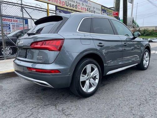 2018 Audi Q5 2.0T Premium Plus