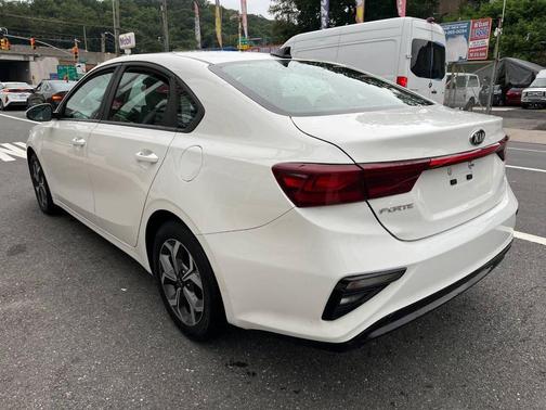 2019 Kia Forte LXS 4dr Sedan