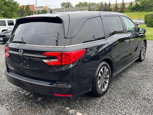 Crystal Black Pearl 2022 Honda Odyssey EX-L