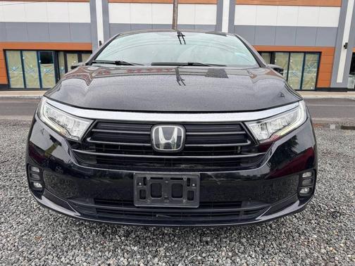 Crystal Black Pearl 2022 Honda Odyssey EX-L