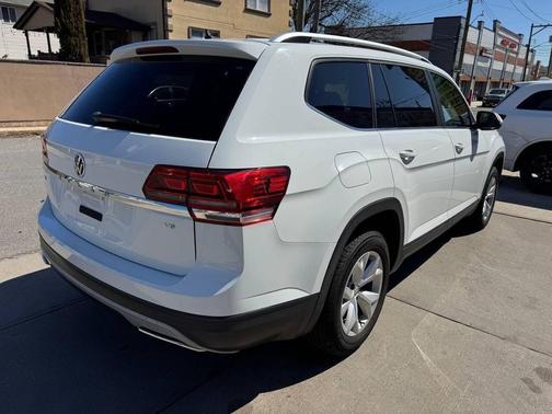 2018 Volkswagen Atlas 3.6L SE w/Technology